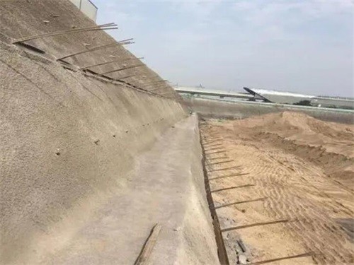 汉阳河道边坡加固